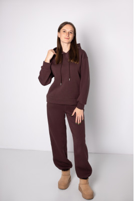 Костюм жіночий